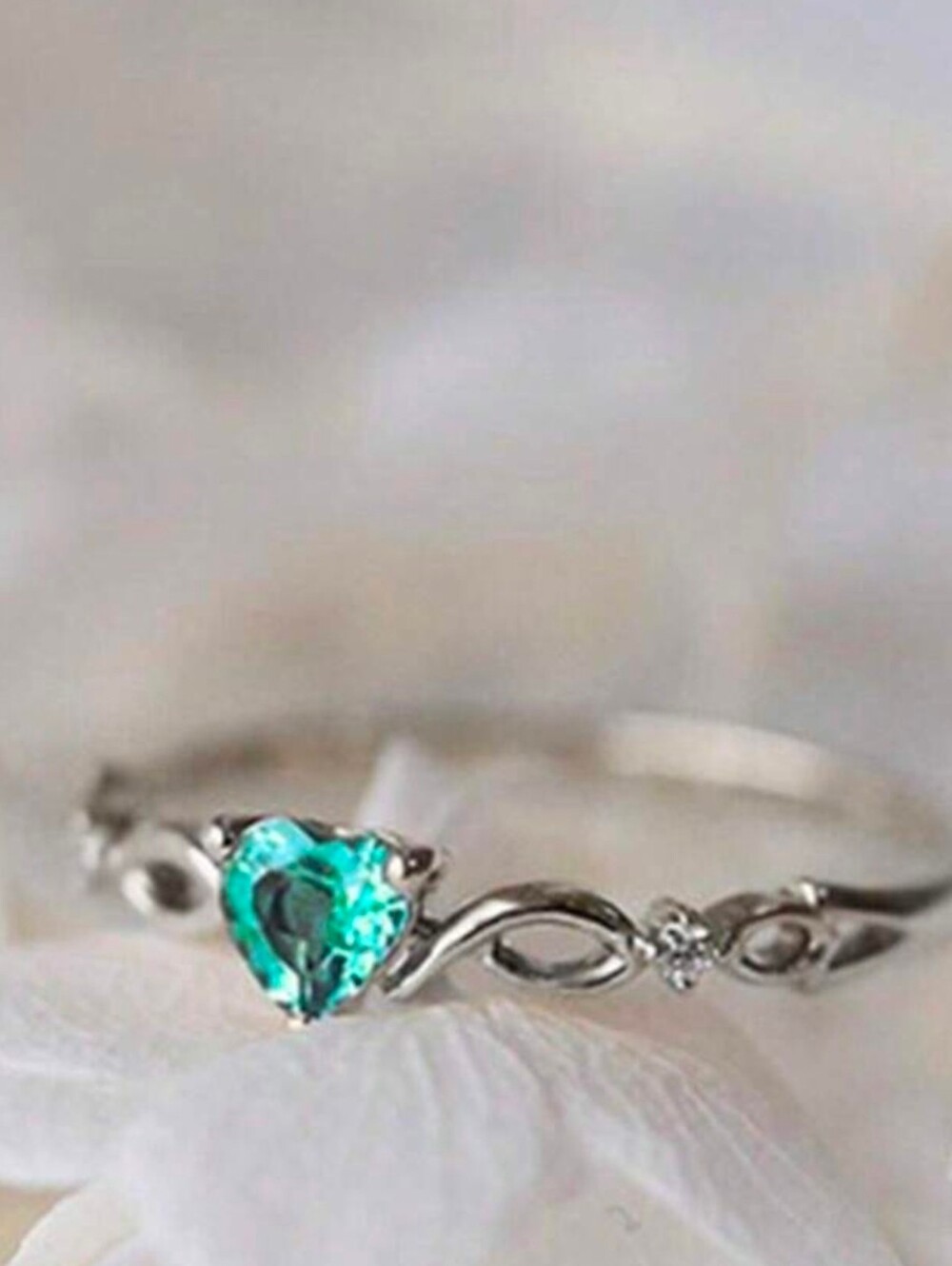 $8 Each Or Bundle 5/$20 Silver Heart Ring with Teal Green Gem